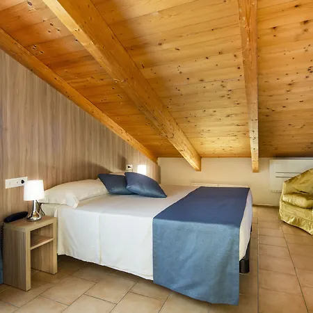 Mansarda Cannes Otel Riccione