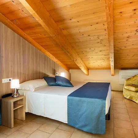 Mansarda Cannes Отель 3*