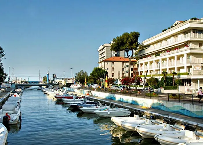 Mansarda Cannes 3* Riccione