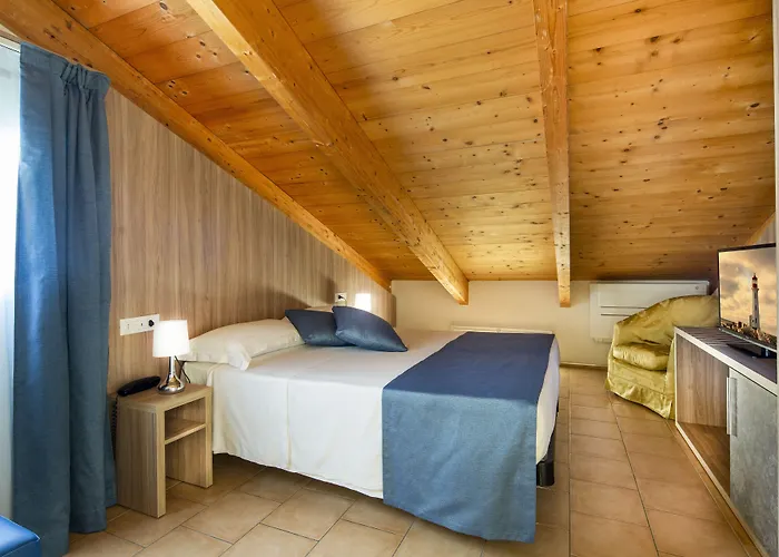 Mansarda Cannes Ξενοδοχείο Ριτσιόνε